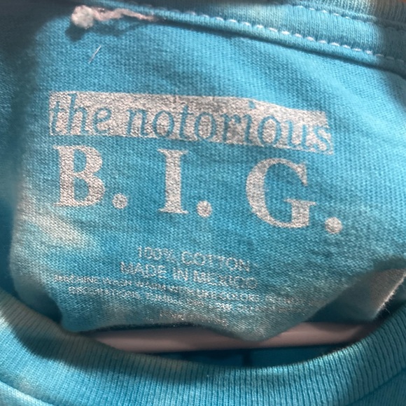 WOMENS GRAPHIC TEE - Picture 2 of 4